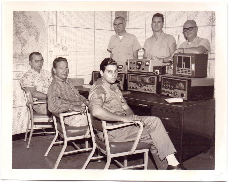 George K5BMR back row
in the middle